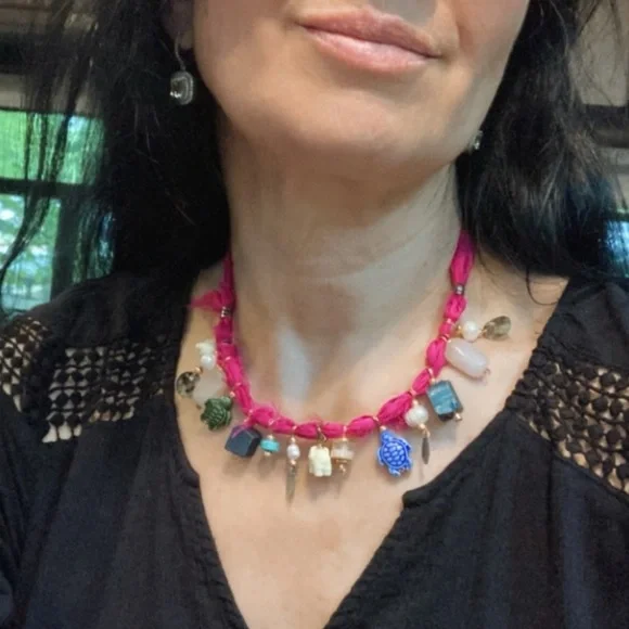 “Silk and stones “ Necklace - Picture 6 of 10